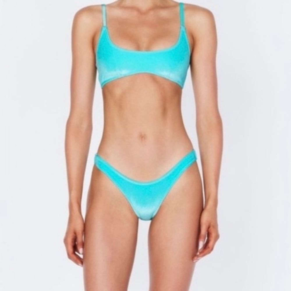 Triangl Bikini - Size Small
